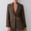 Romy gestructureerde blazer met hardware – visgraat Romy gestructureerde blazer met hardware – visgraat