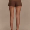 Sally short van imitatiesuède – Milk Chocolate Sally short van imitatiesuède – Milk Chocolate