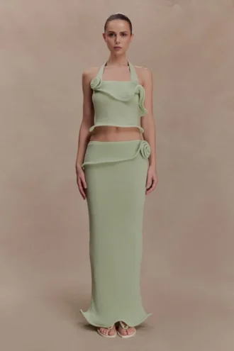 Samira gebreide maxi-rok met beugels – pastelgroen