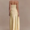 Sarah strapless maxi-jurk met strik in de taille – Lemon Sarah strapless maxi-jurk met strik in de taille – Lemon