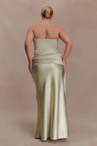 Sarah strapless maxi-jurk met strik in de taille – salie