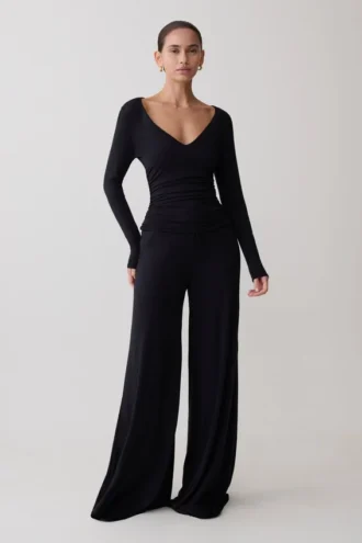 Sari modale top met lange mouwen – Zwart