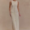 Sawyer mouwloze maxi-jurk met knopen – ivoor Sawyer mouwloze maxi-jurk met knopen – ivoor