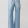 Sebastian straight leg Denim jeans met gerafelde zoom – gewassen lichtblauw Sebastian straight leg Denim jeans met gerafelde zoom – gewassen lichtblauw