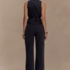 Selene mouwloos haltertop – Zwart Selene mouwloos haltertop – Zwart