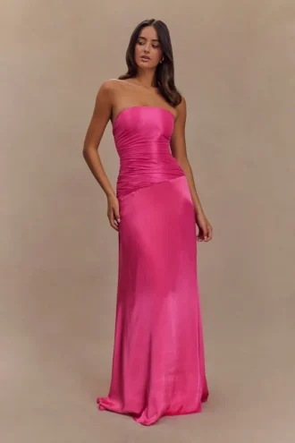 Serena strapless maxi-jurk van taft – karmozijnroze