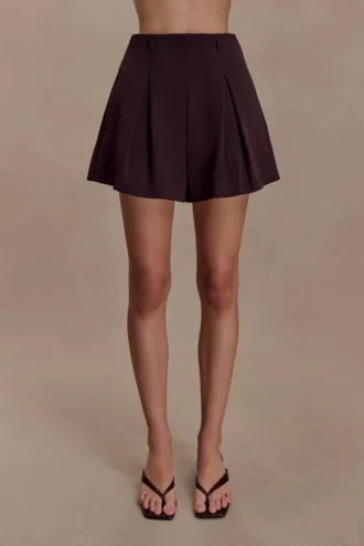 Simone geplooide Shorts – donkerbruin