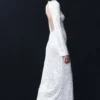 Sofia maxi-jurk met lange mouwen en pailletten – Wit Sofia maxi-jurk met lange mouwen en pailletten – Wit