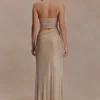 Starla strapless maxi-jurk met strass – goud Starla strapless maxi-jurk met strass – goud