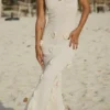 Suki gebreide maxi-jurk met bloemen – Nude