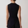 Suong top met hoge hals en plooien – Zwart Suong top met hoge hals en plooien – Zwart