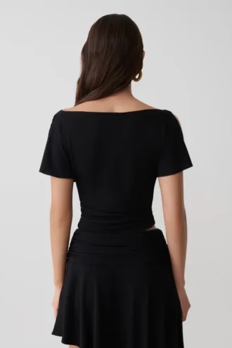 Talise modaal top met volants en korte mouwen – Zwart