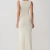 Tarna mouwloze slinky maxi-jurk – ivoorkleurig Tarna mouwloze slinky maxi-jurk – ivoorkleurig