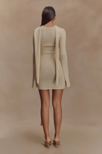Taron gebreide mini-jurk met sjaal – Crème