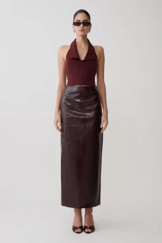 Thalia midi-rok van imitatieleder met krokodillenprint – Merlot