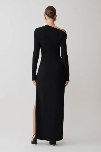 Thalyn crêpe maxi-jurk met split – zwart