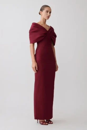 Thelma Bardot maxi-jurk – wijnrood
