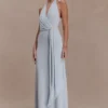 Veda Slinky halter maxi-jurk – lichtblauw Veda Slinky halter maxi-jurk – lichtblauw