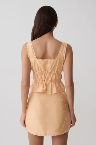 Vivian geborduurde mouwloze top – Oranje