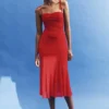 Willa gerimpelde midi-jurk van mesh – Ruby Willa gerimpelde midi-jurk van mesh – Ruby