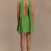 Wynter mini-jurk met gedrapeerde sjaal – Groen Wynter mini-jurk met gedrapeerde sjaal – Groen