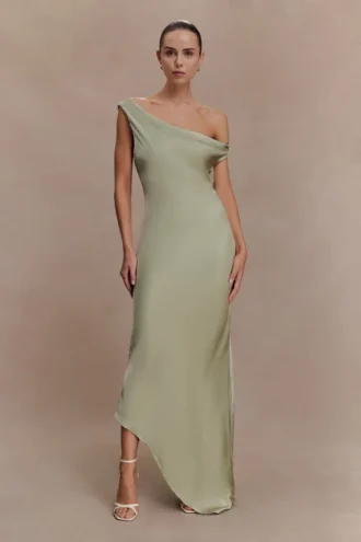 Yvette slip maxi-jurk met asymmetrische zoom – Sage