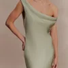 Yvette slip maxi-jurk met asymmetrische zoom – Sage Yvette slip maxi-jurk met asymmetrische zoom – Sage