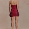 Zander handgeborduurde strapless mini-jurk – rood ombre Zander handgeborduurde strapless mini-jurk – rood ombre