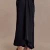 Zendaya zijden midirok – Zwart Zendaya zijden midirok – Zwart